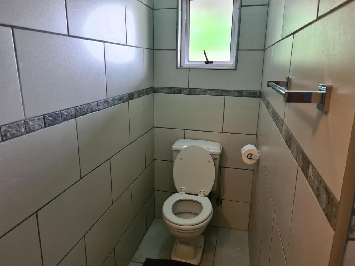 קרונסטד Berry Lane Guesthouse מראה חיצוני תמונה