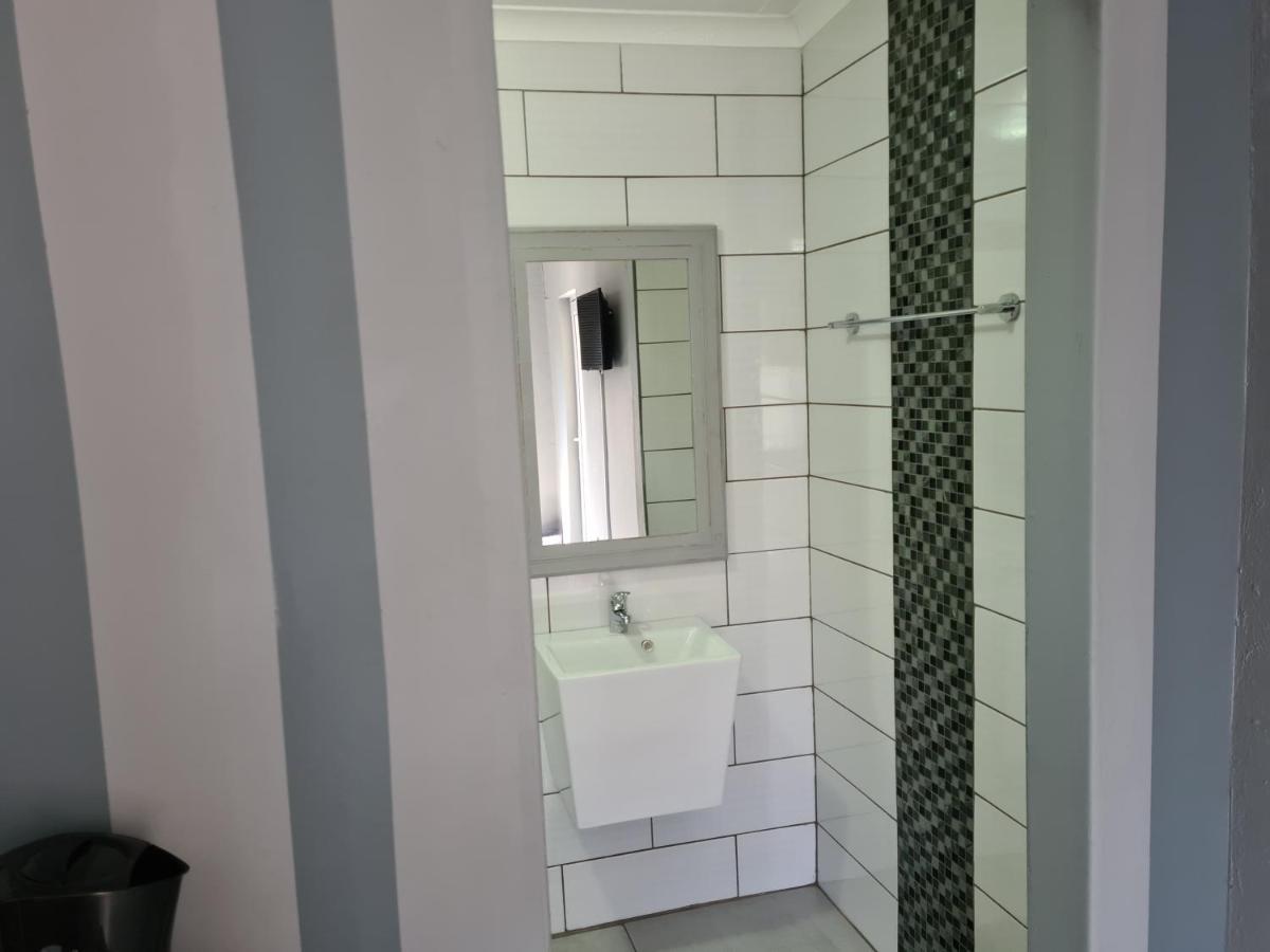 קרונסטד Berry Lane Guesthouse מראה חיצוני תמונה