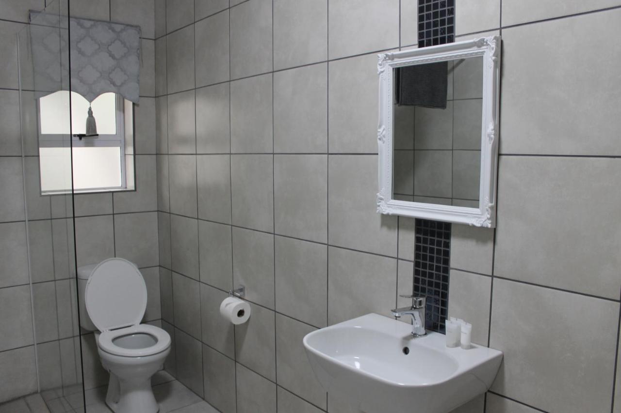 קרונסטד Berry Lane Guesthouse מראה חיצוני תמונה