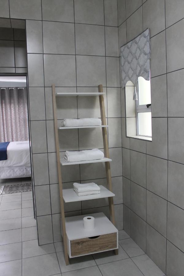 קרונסטד Berry Lane Guesthouse מראה חיצוני תמונה