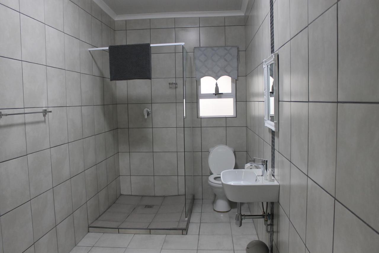 קרונסטד Berry Lane Guesthouse מראה חיצוני תמונה